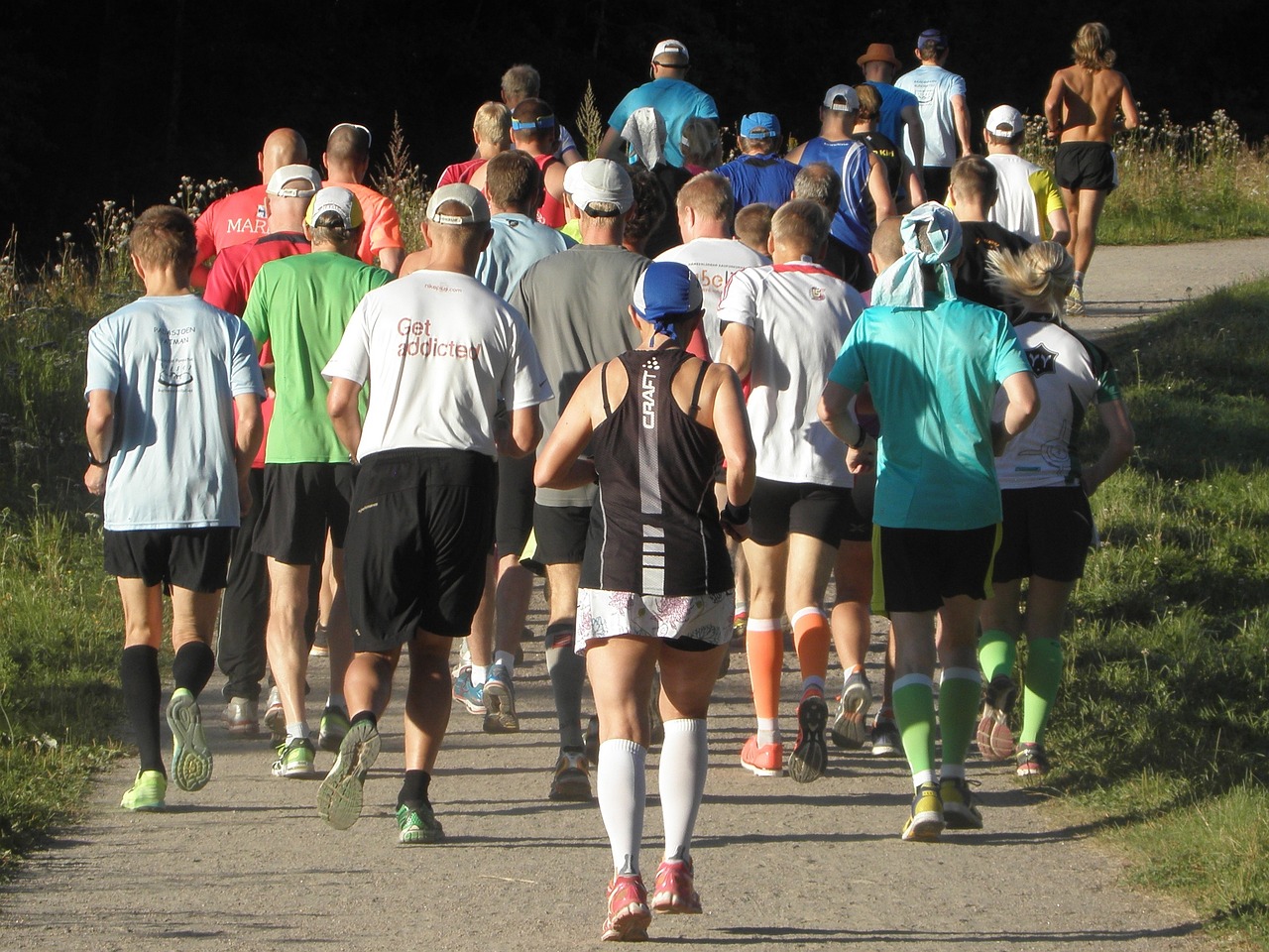 The Social Aspect of Running Clubs: Building Community